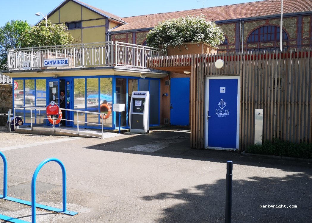 Aire de services camping-car 54000 Nancy