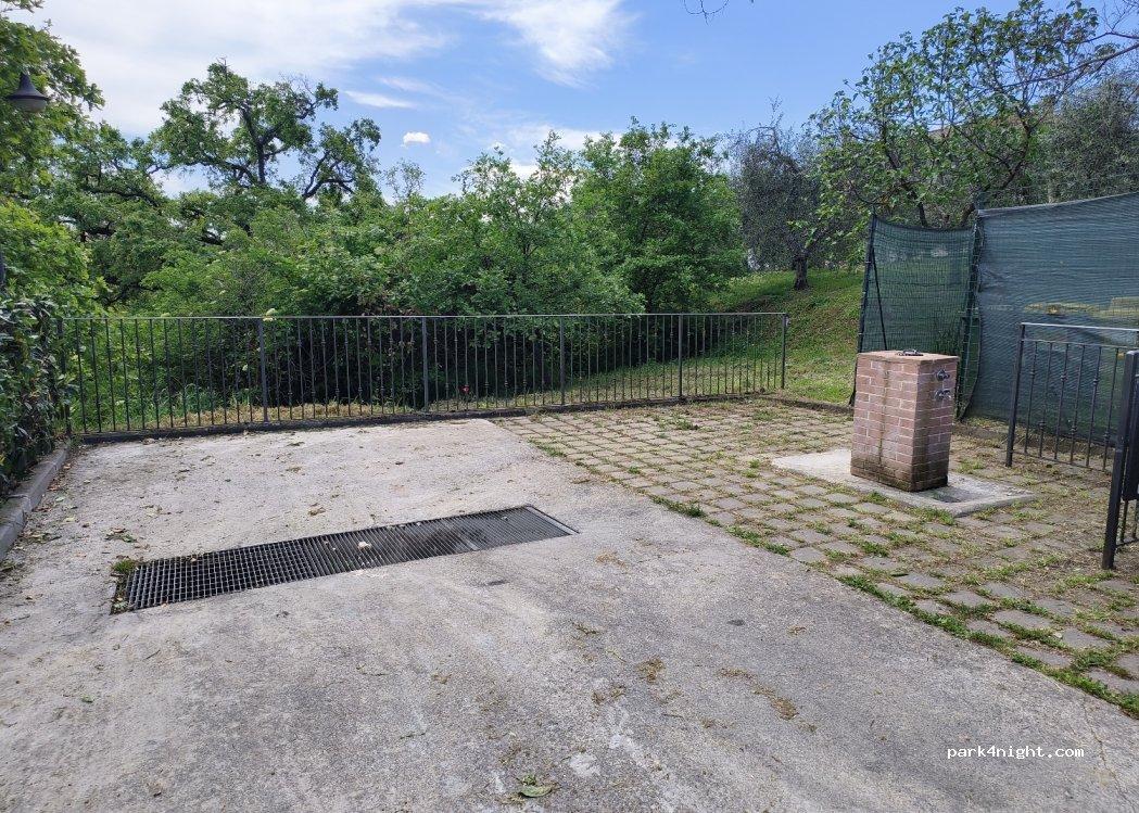 Area Sosta Camper 53049 Torrita di Siena SI