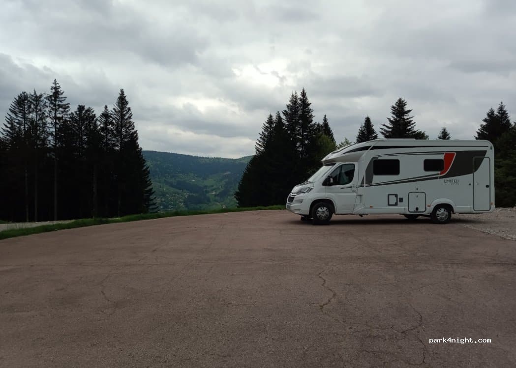 aire de services et stationnement camping cars 88310 Ventron