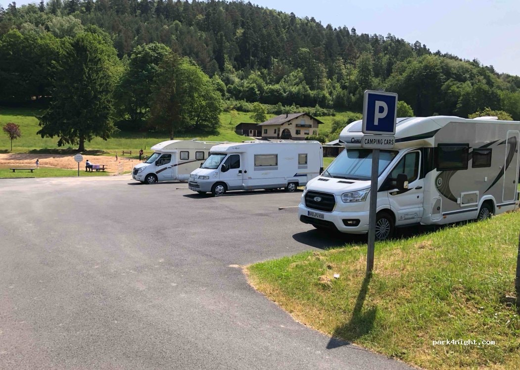 Aire de stationement pour camping car gratuit