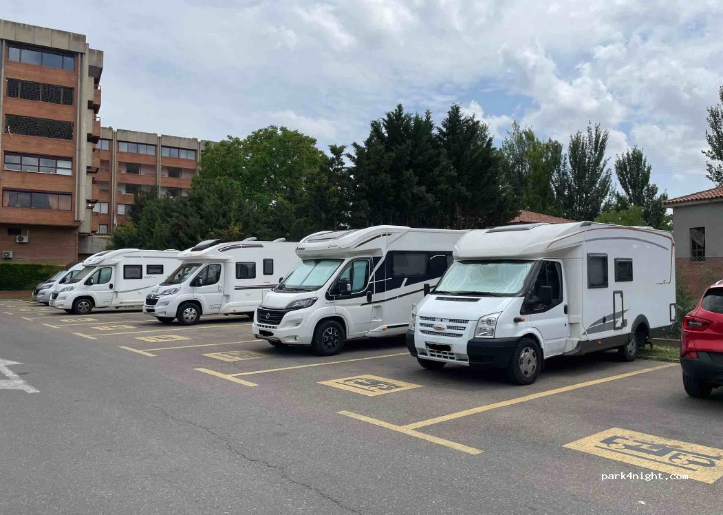 Área autocaravanas Isla Dos Aguas