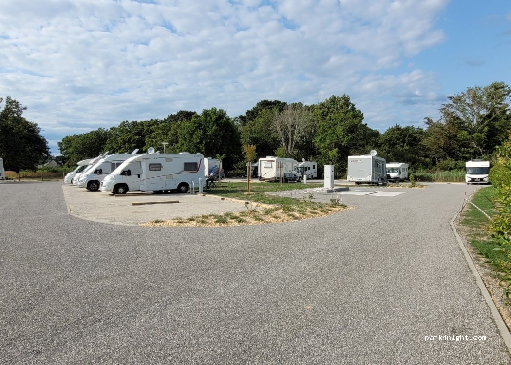 Aire de camping-car SARZEAU