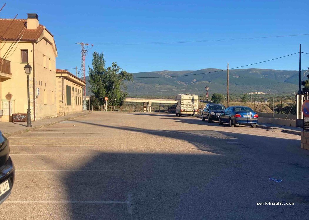 Parking público Buitrago del Lozoya