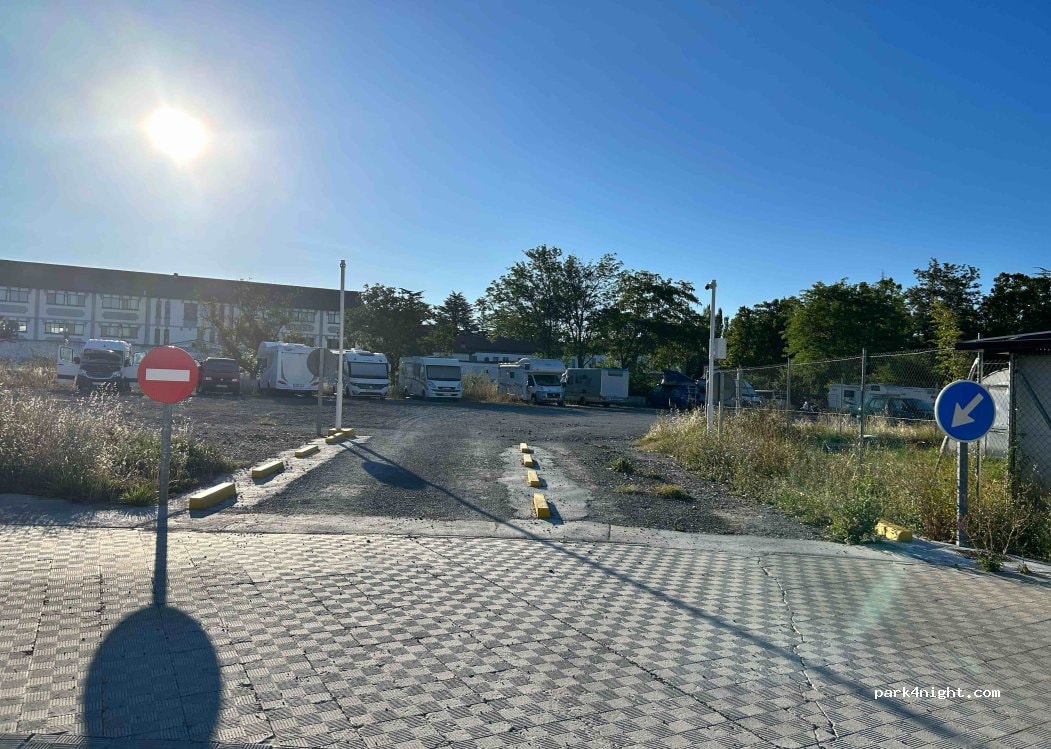 Área autocaravanas Jaca
