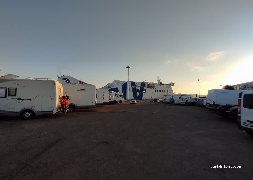 Camper Stop - Area Sosta Camper 07026 Olbia SS