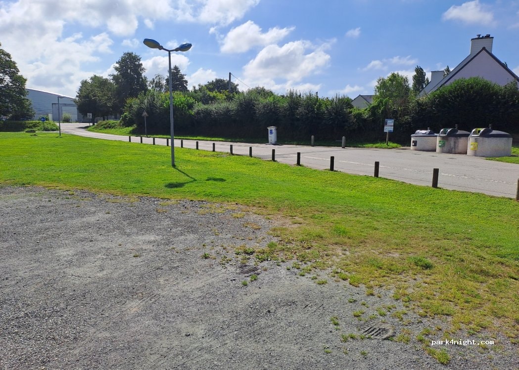 Aire de camping-car LE FOLGOET