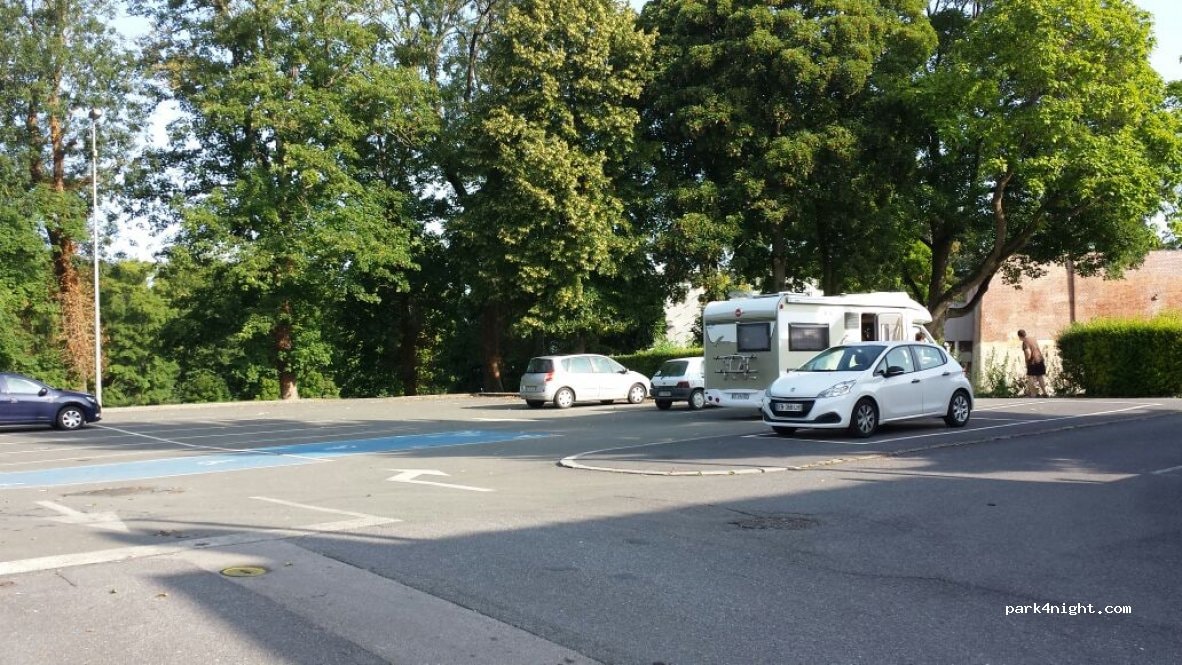 Aire de service Camping car Peronne