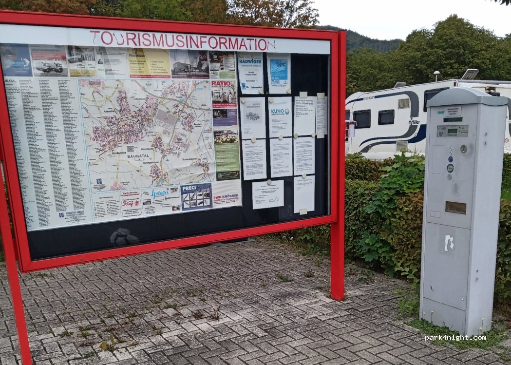 Wohnmobilstellplatz Baunatal, Parkstadion