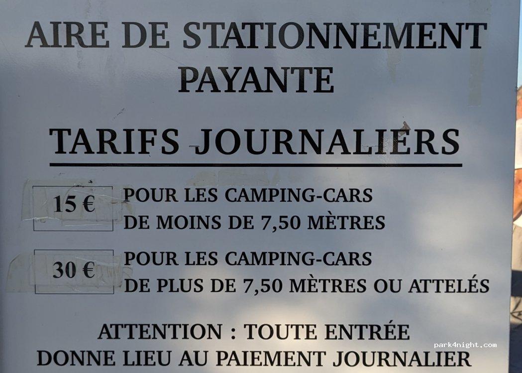 Aire de Camping-Cars Plage Ouest