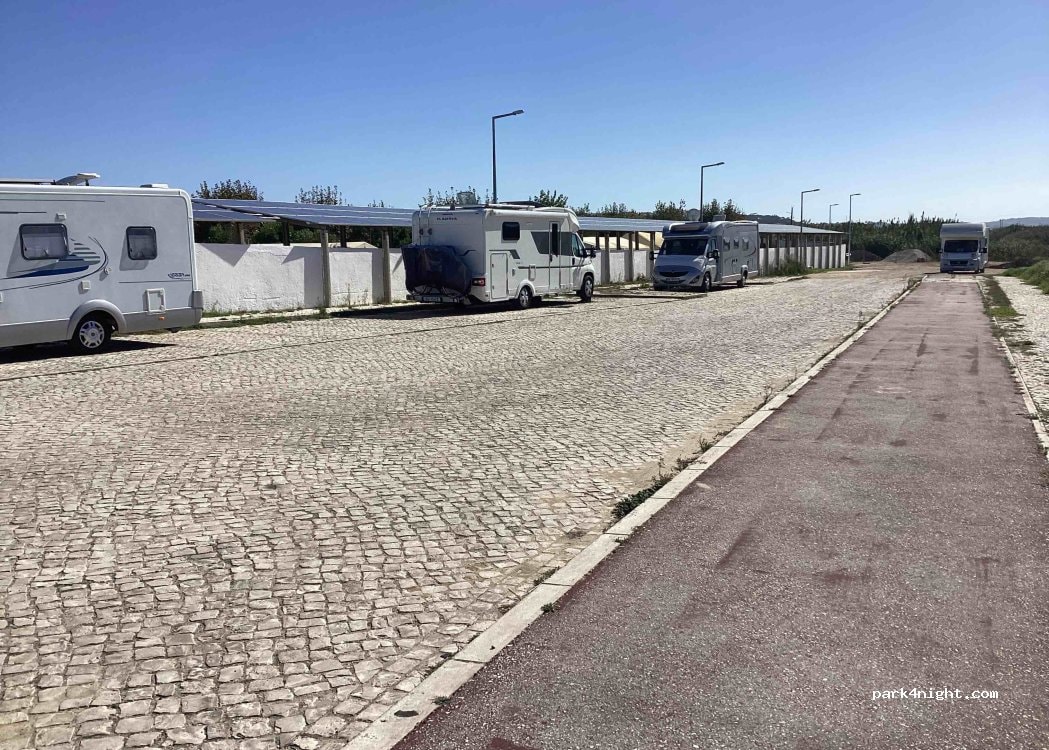 Area Camper Lourinhã