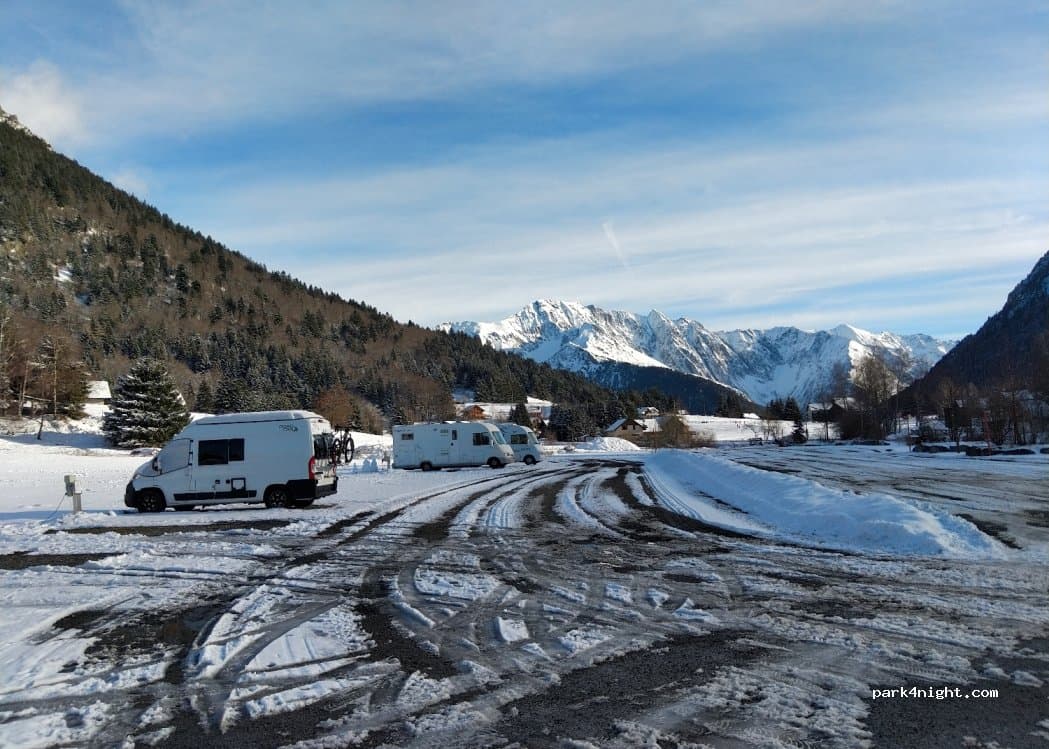 Aire de camping-car de l'Alpe du Grand Serre