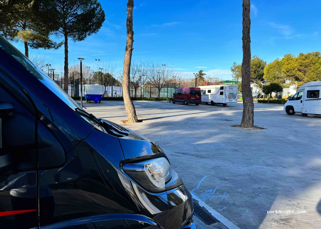 Área autocaravanas Valdepeñas