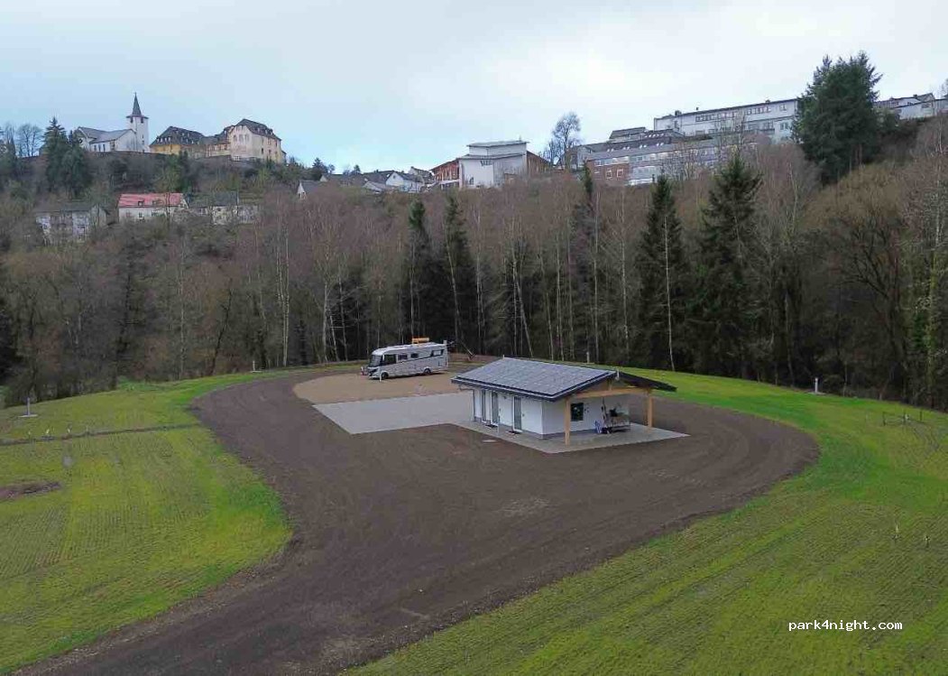 Wohnmobilpark am Lieserbogen