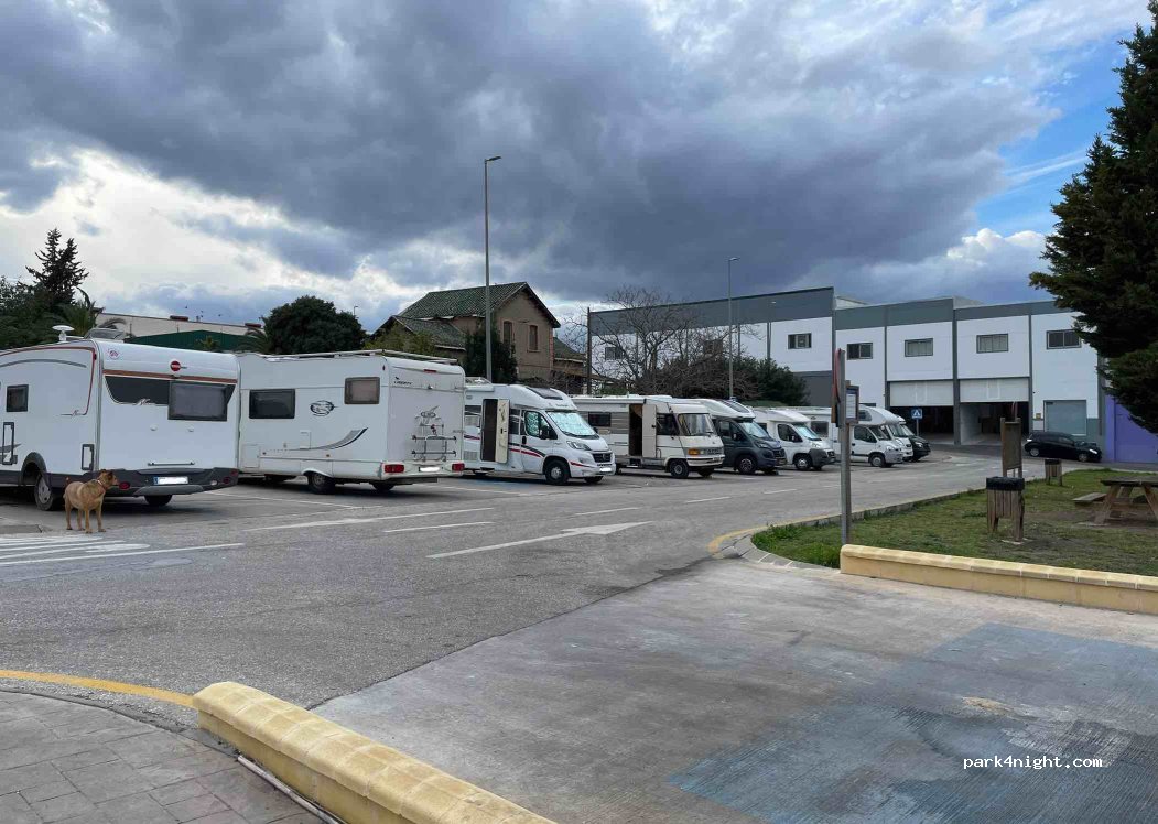 Área autocaravanas Coín