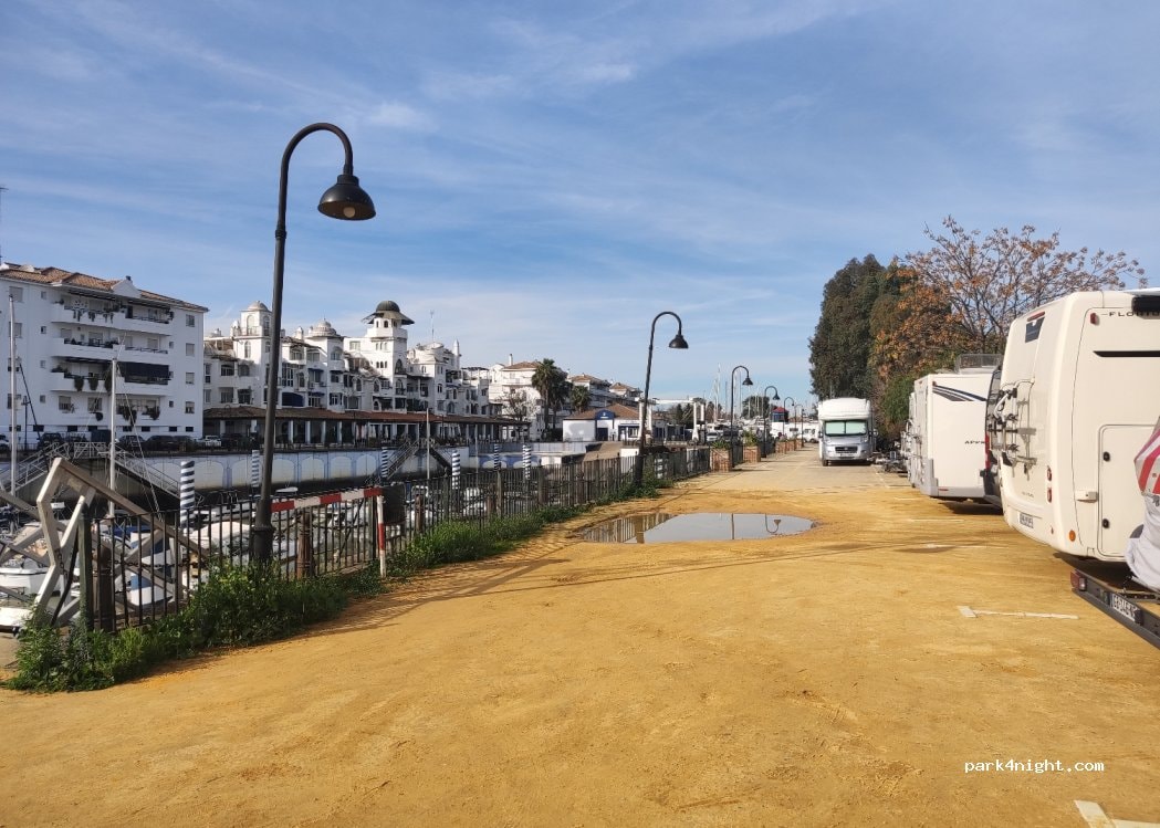 Área autocaravanas Gelves