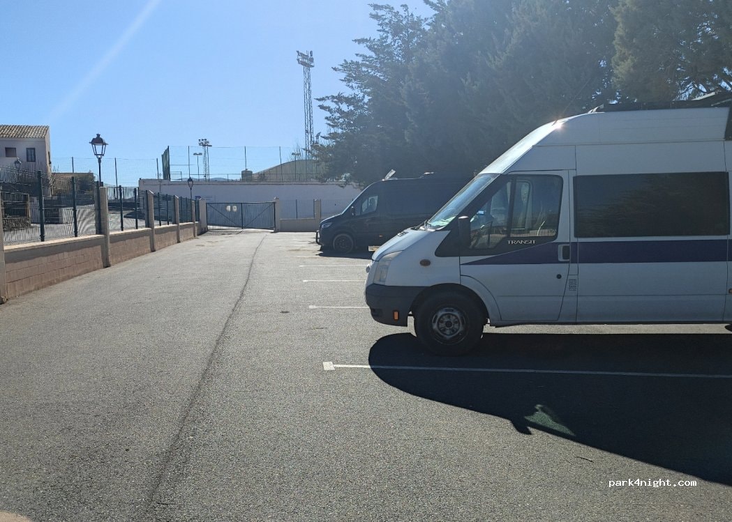 Área autocaravanas Montagón