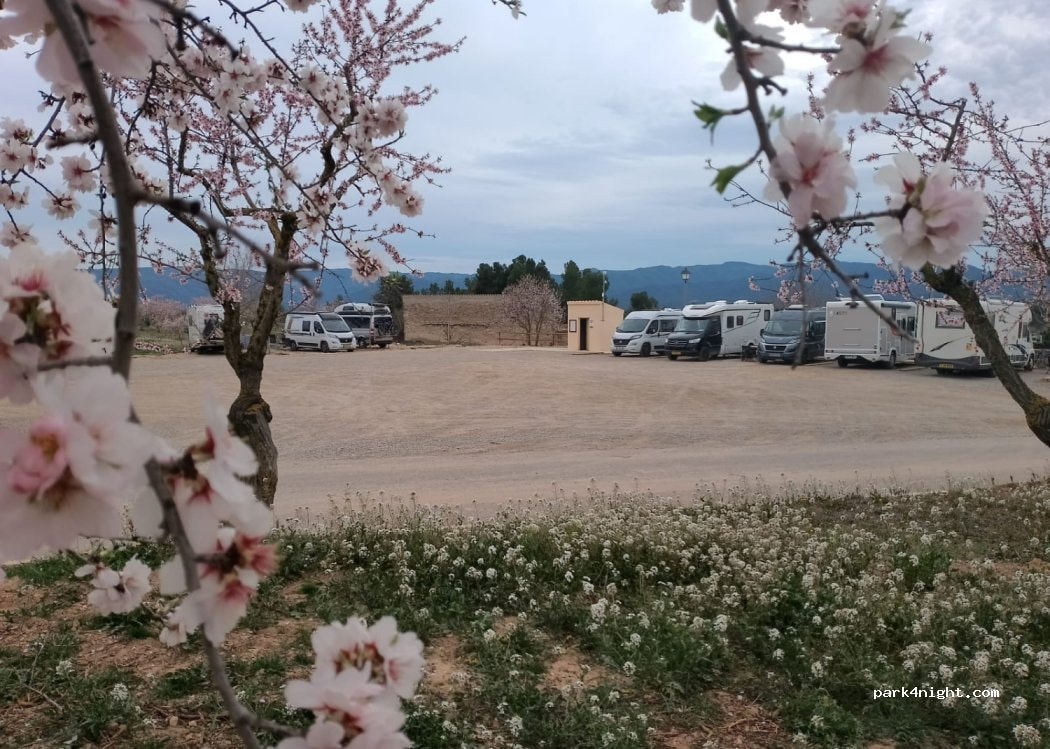 Área autocaravanas Tarrés