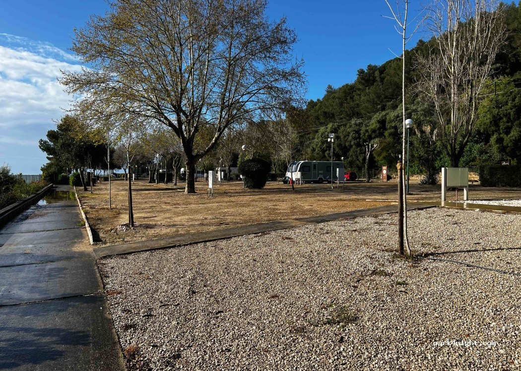 Camping Mirando Al Cerro