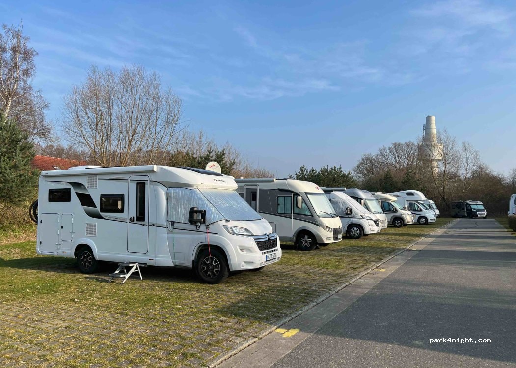 Wohnmobilstellplatz Hinrich Behrens