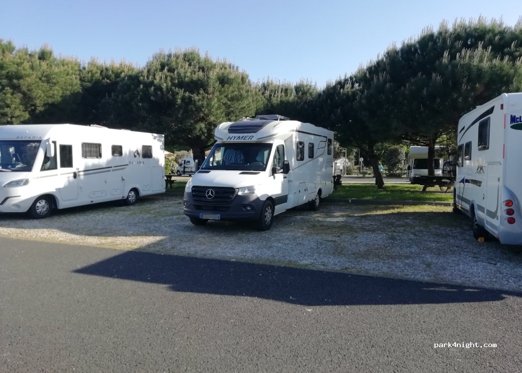Aire pour camping-cars La Tremblade