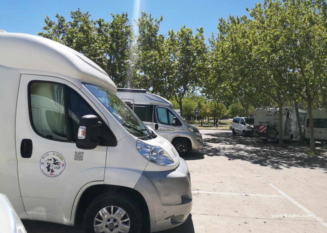 Área autocaravanas da Seca