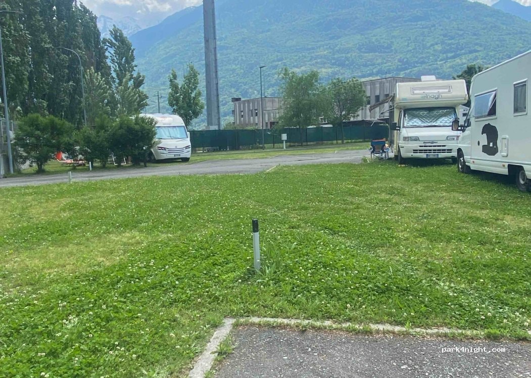 Area Sosta Camper - Morbegno