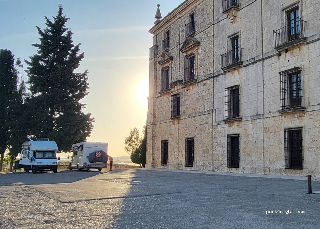 Área autocaravanas Uclés