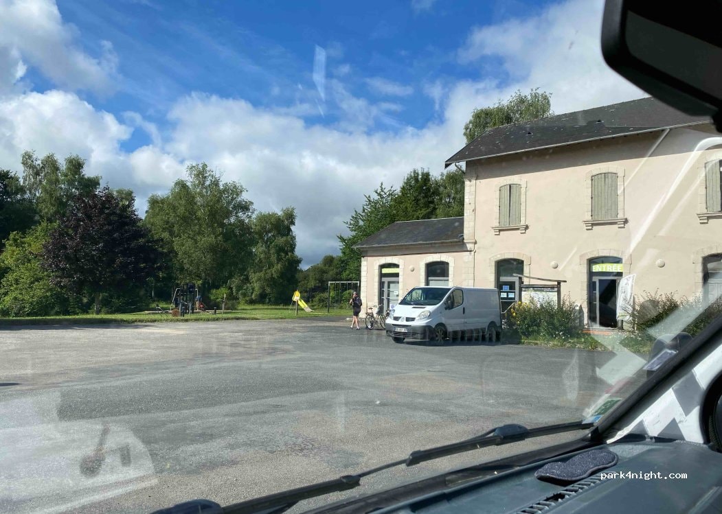 Area di sosta camper Chalus