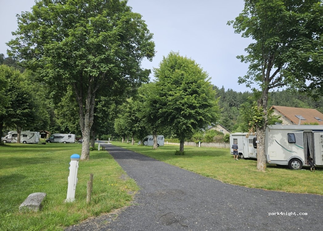 Aire d’étape et de services du Malzieu ville