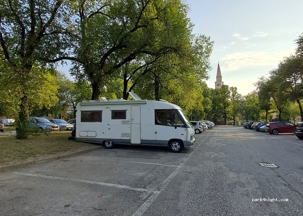 Area di Sosta Camper 33170 Pordenone PN