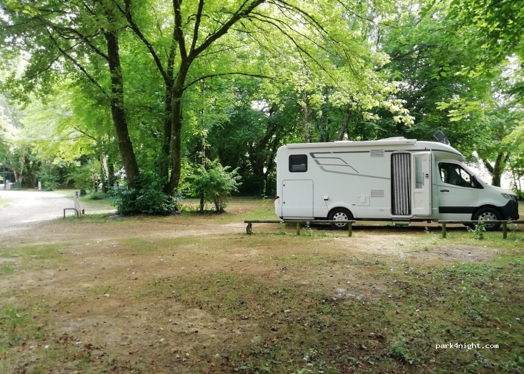 Camping municipal - Camping-Car Park