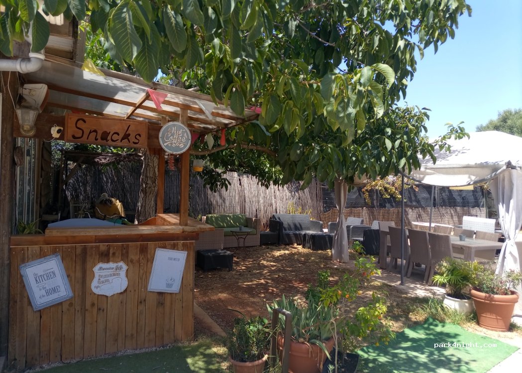 Vilamoura Rustic Motorhome & Caravan Park - Adults Only 18+, Privately Owned site