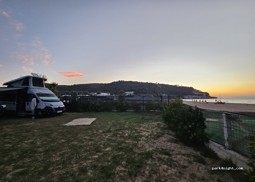 Sosta Camper Baia di Peschici