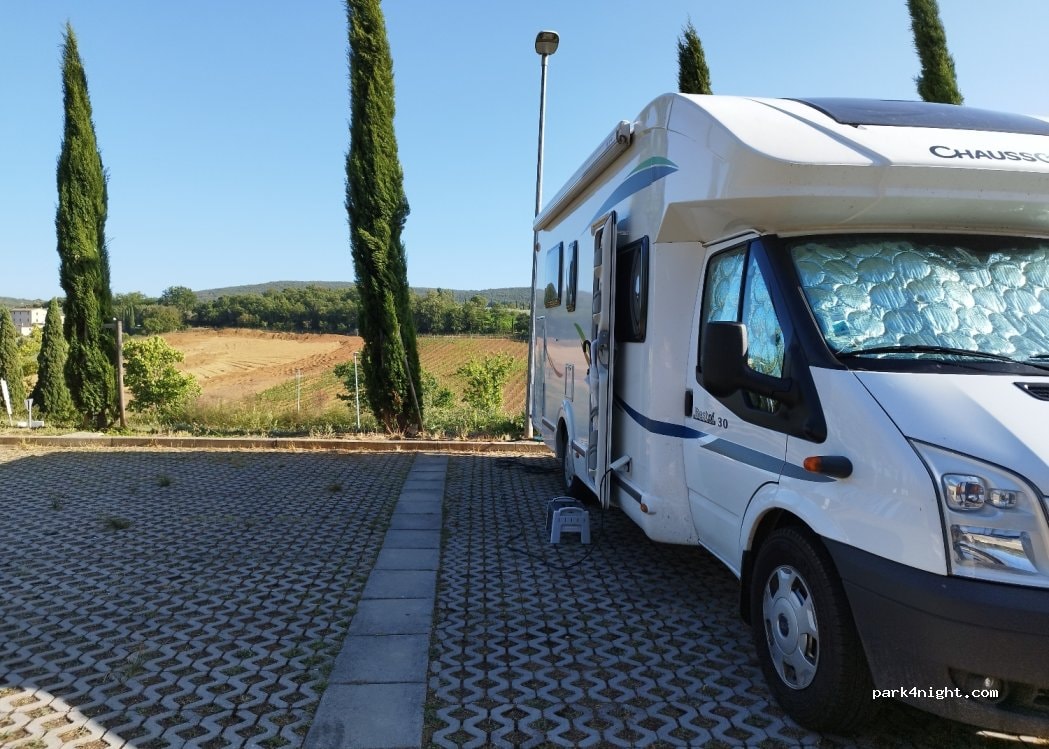 Area Sosta Camper - Monteriggioni