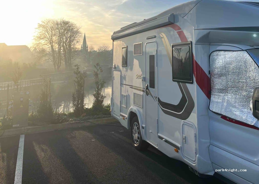 Aire camping-car Arras Vallée de la Scarpe