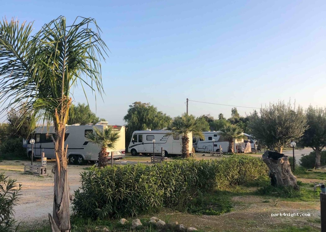 Tremoli Parking - Area Sosta Camper e Roulotte sul mare di Avola