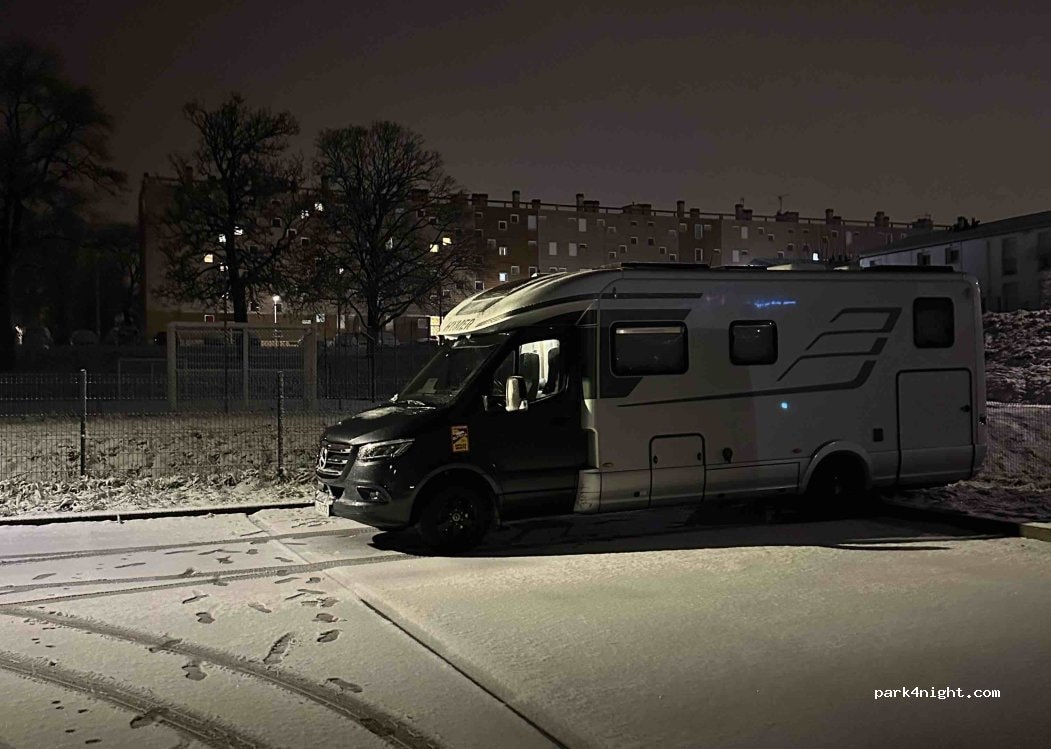 aire de services et stationnement camping cars Langres