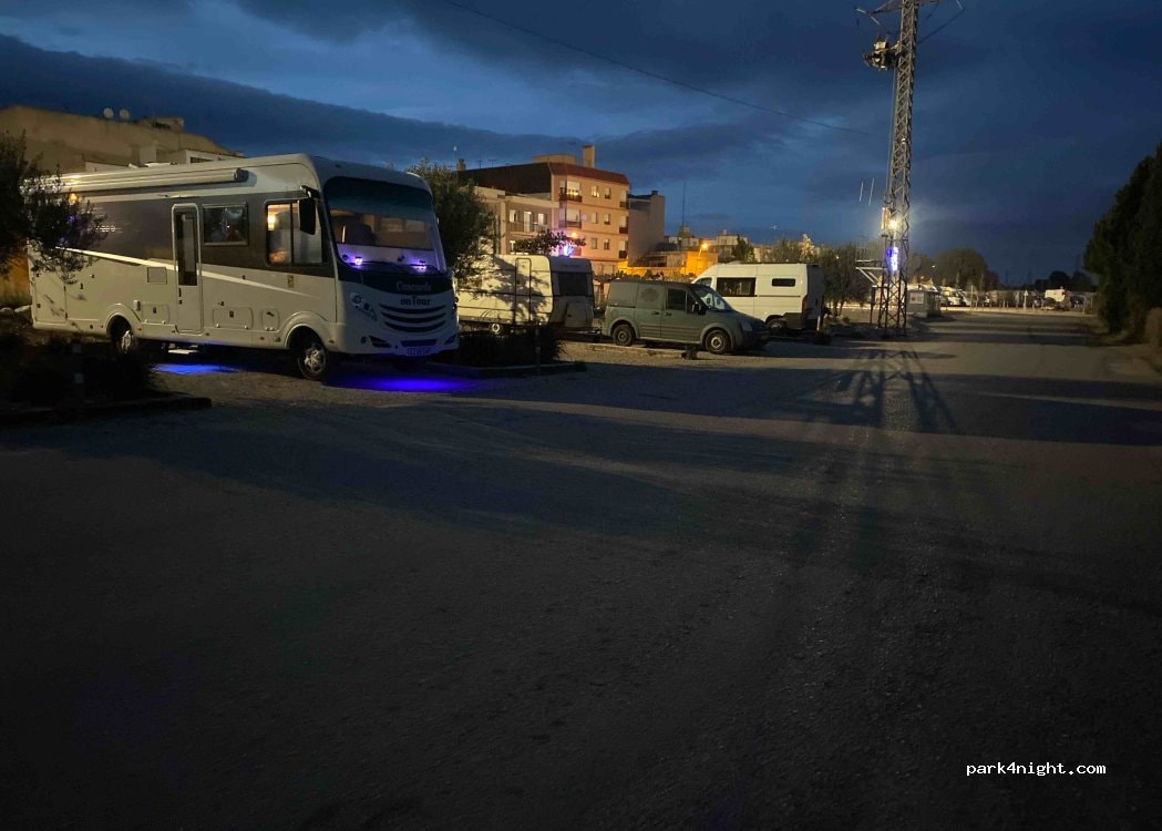 Área autocaravanas L'Aldea