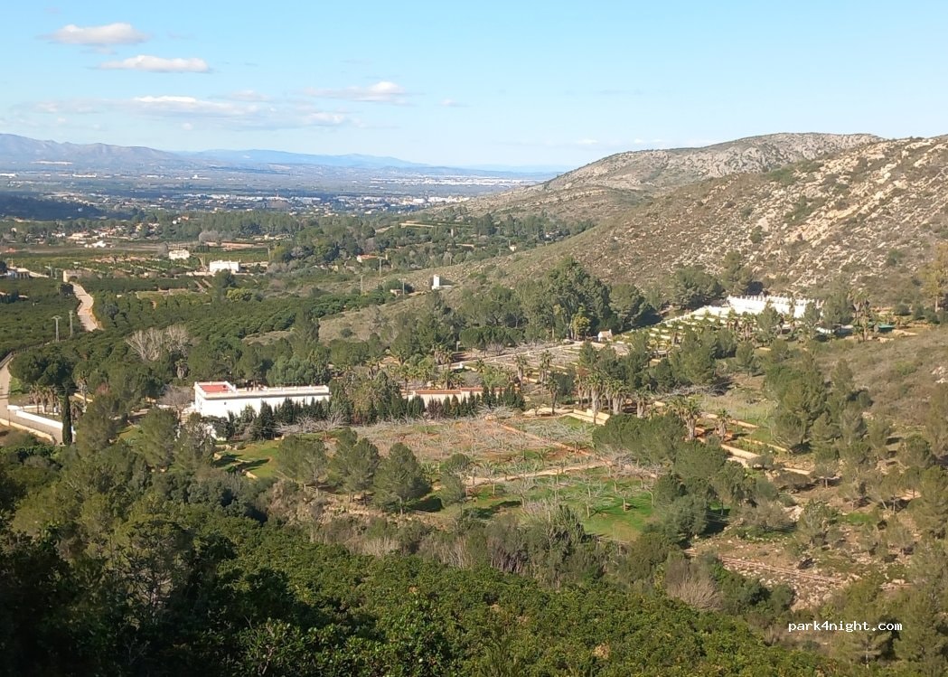 Area de autocaravanas ( Valencia)