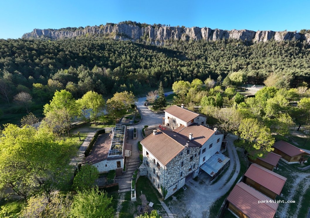 Área autocaravanas Plataforma 4 La Molina