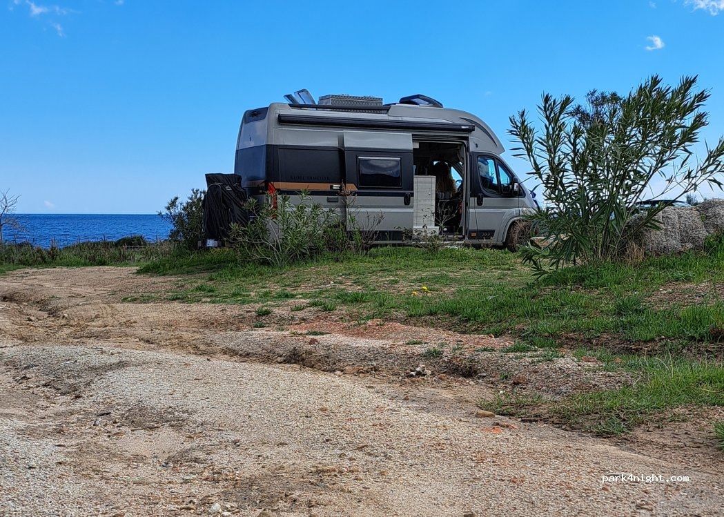 Area Sosta Camper - Sari