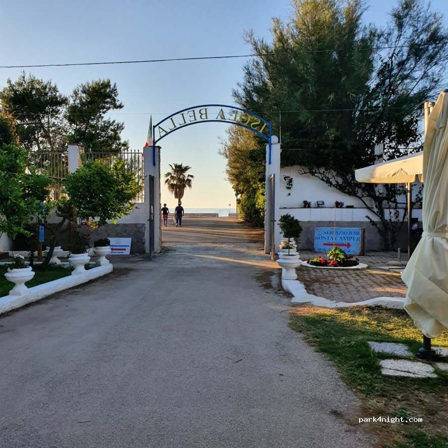 Sosta Camper Isola Bella