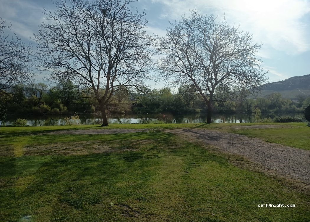 Stellplatz "An den Pappeln"