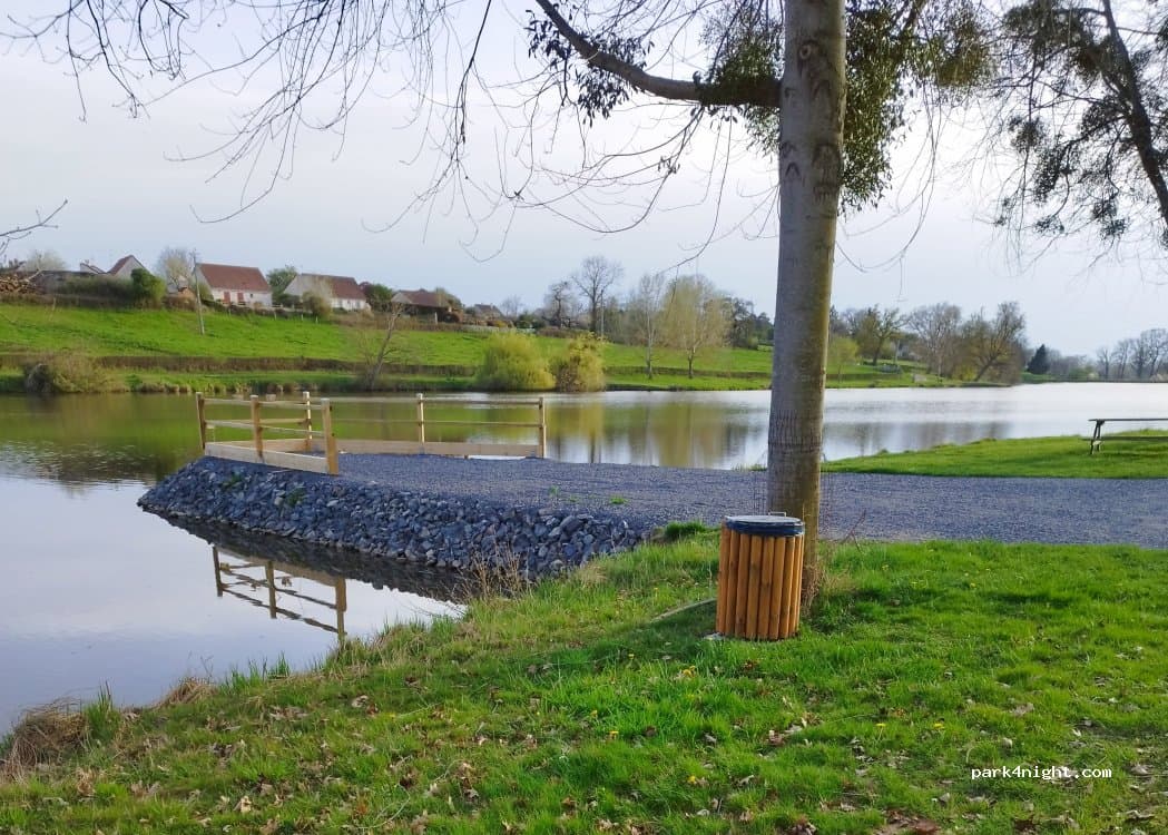 Aire de Camping-car Saint Gérand de Vaux