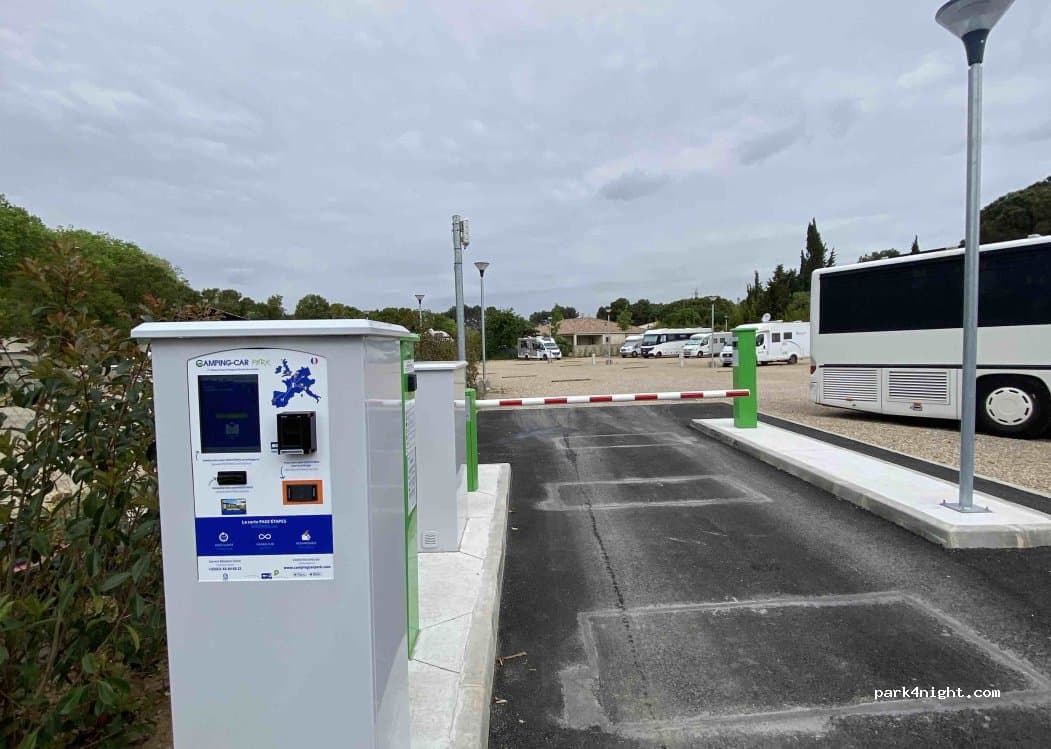 Aire de camping-car Villeneuve-lès-Béziers