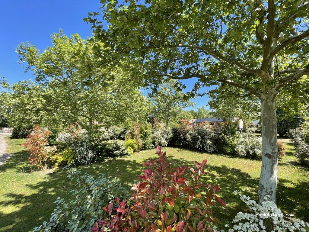 Camping Ushuaïa Villages Les Myotis