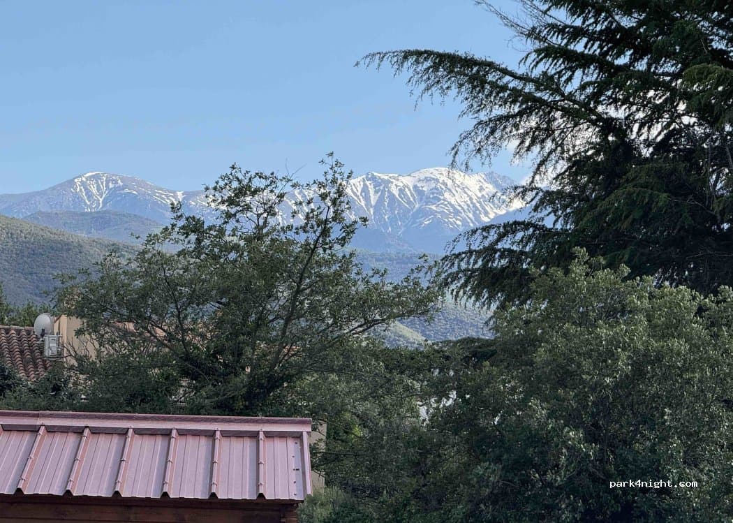 Aire de service camping car de RODES