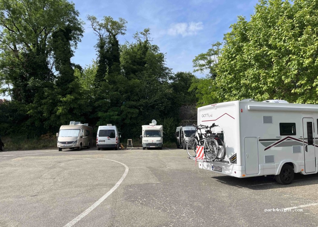 Aire de camping-car Cousance
