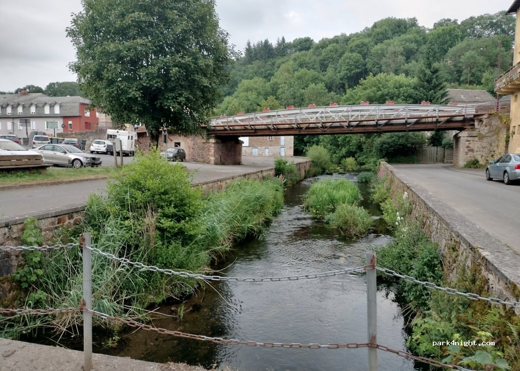 Aire de camping car Pont de Salars