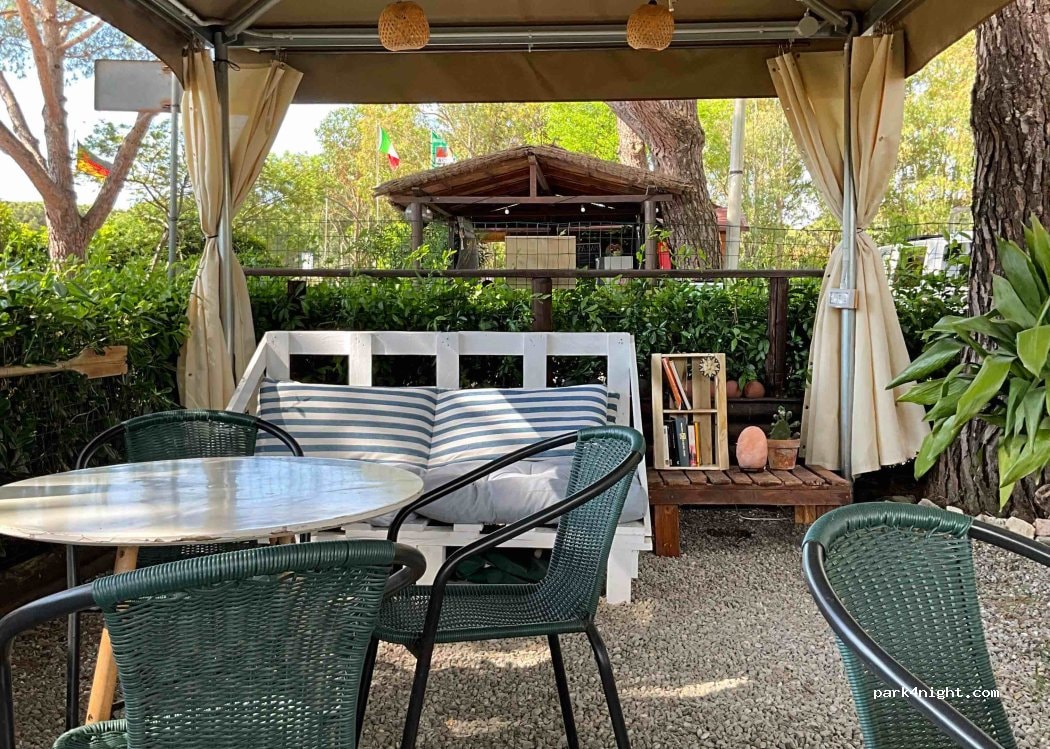 MOTORHOME PARKING La Pampa